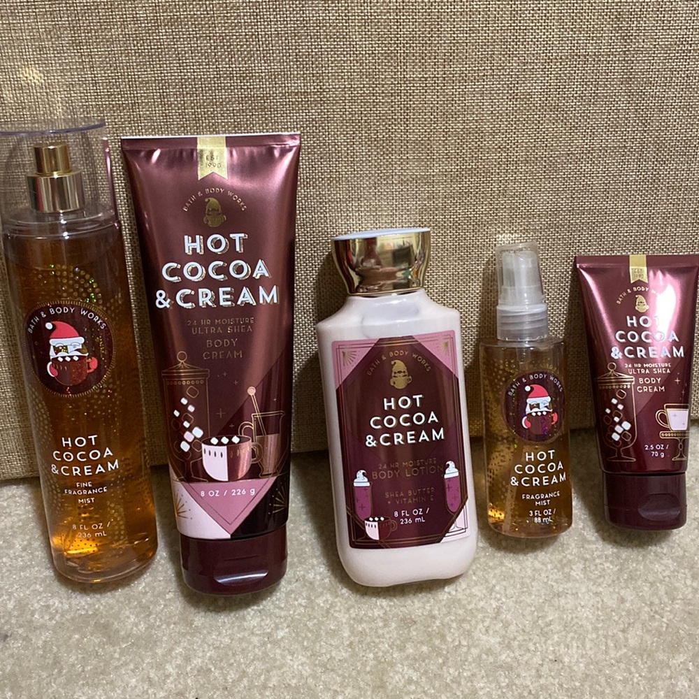 Hot Cocoa and Cream Bath and Body set